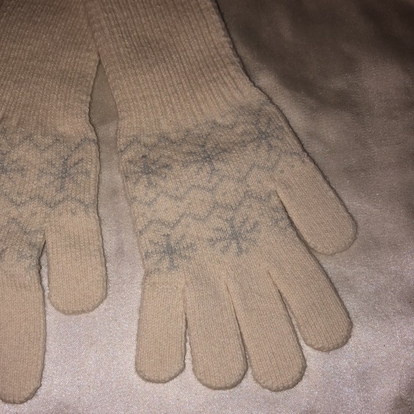 Zara Jacquard Knit White Long Gloves Pale Blue Snowflake Pattern Size S NWT - Picture 12 of 16